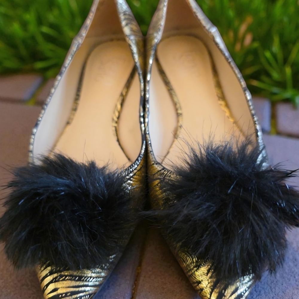Franco Sarto Gold and Black Feathered Flats - Picture 2 of 7